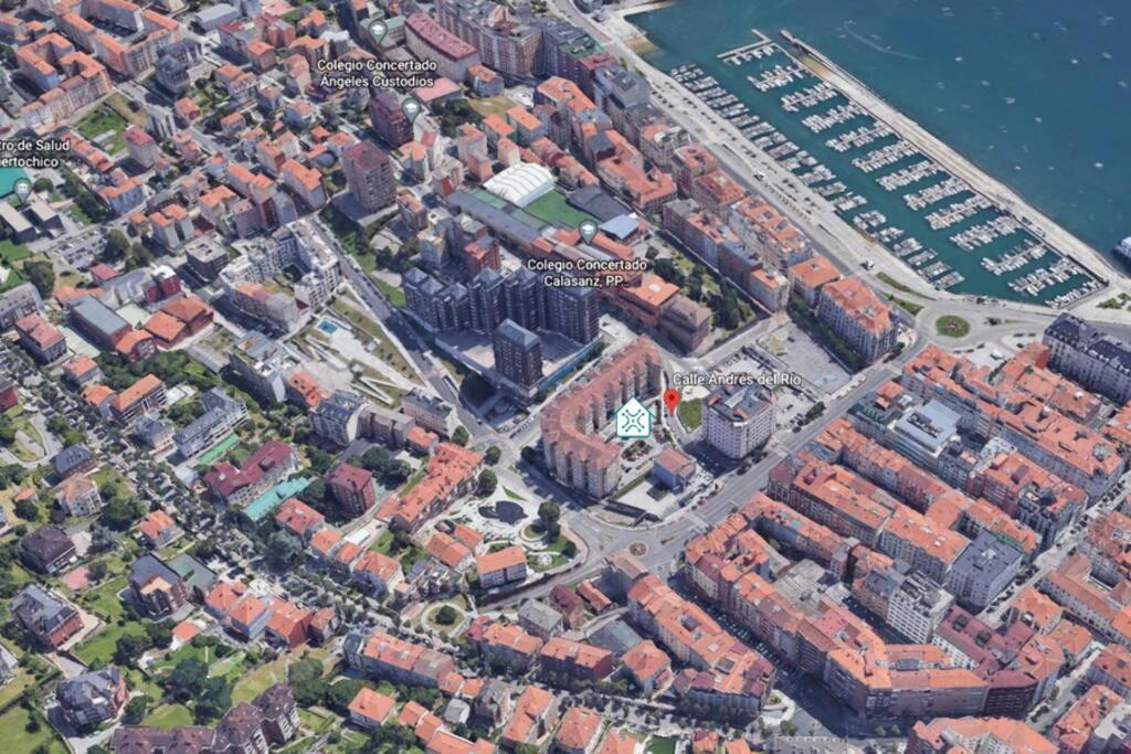 Comodo Apartamento En Puertochico, Cerca De Todo. Σανταντέρ Εξωτερικό φωτογραφία